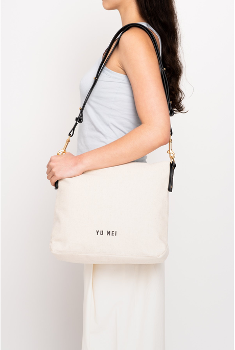 Yu Mei Braidy Canvas