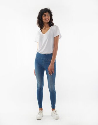 Elm Lenny Stretch Jean-jeans-Diahann Boutique