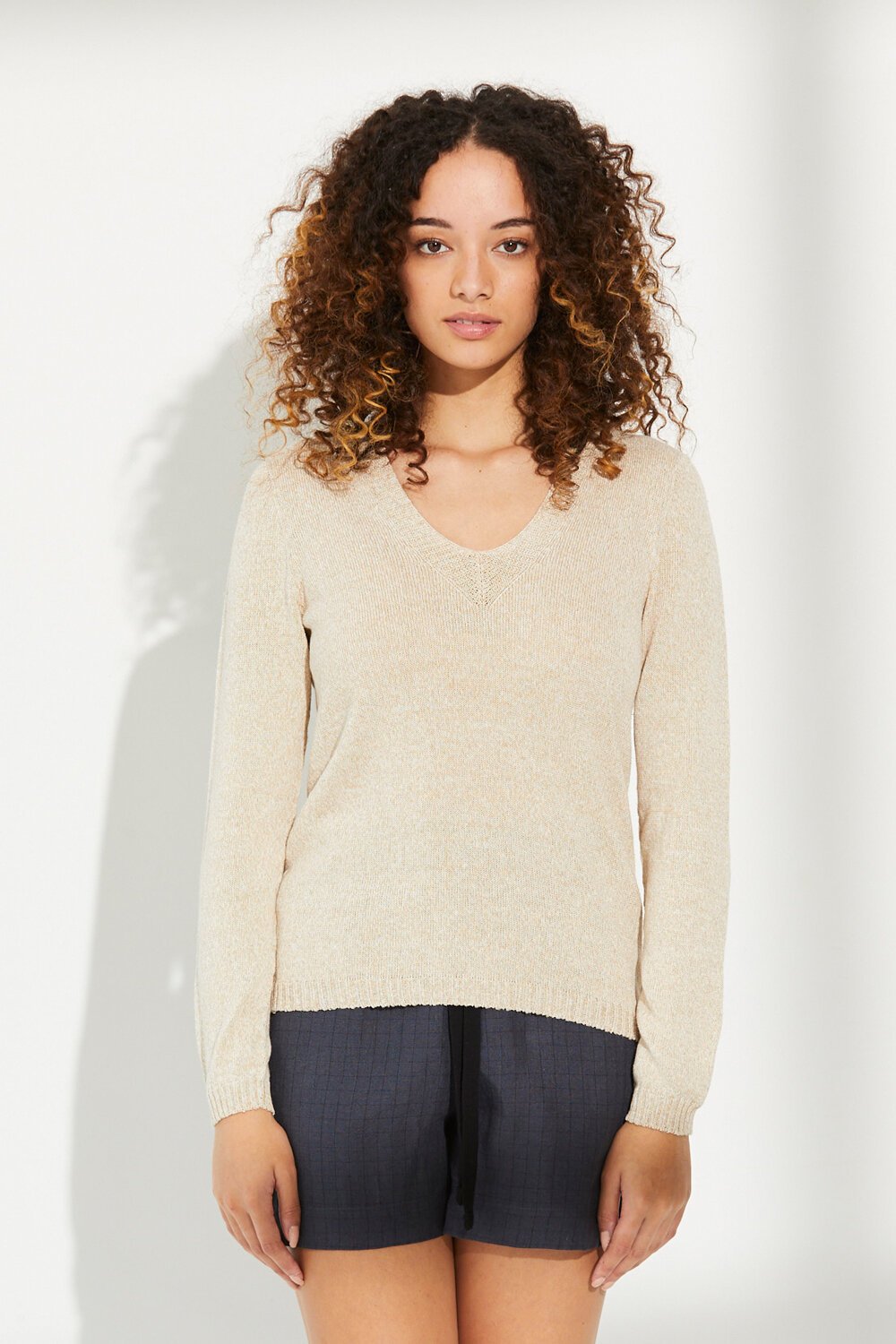 Standard Issue LINEN V JUMPER BrandStandard Issue Diahann Boutique