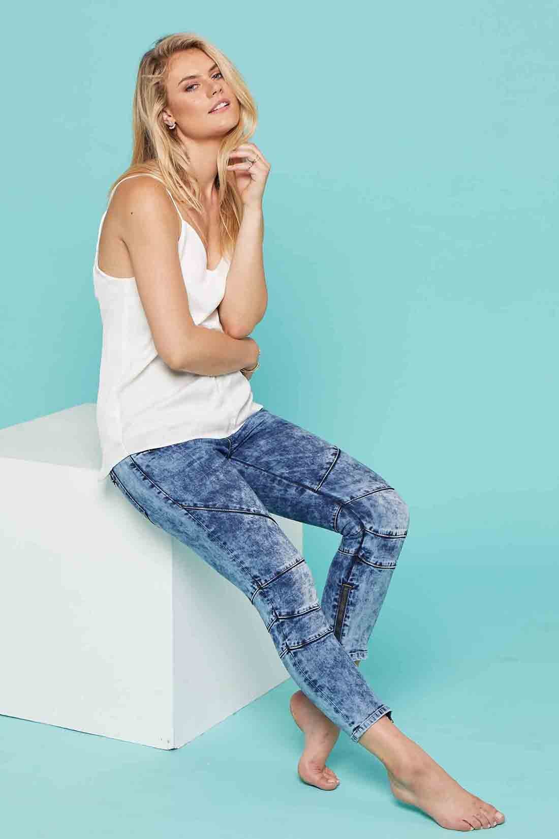 New London DERBY JEAN - Brand-New 