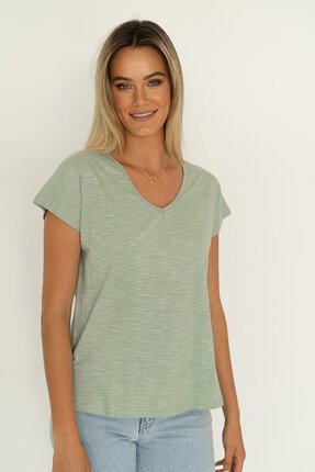 Humidity MUST HAVE V-neck-tops-Diahann Boutique