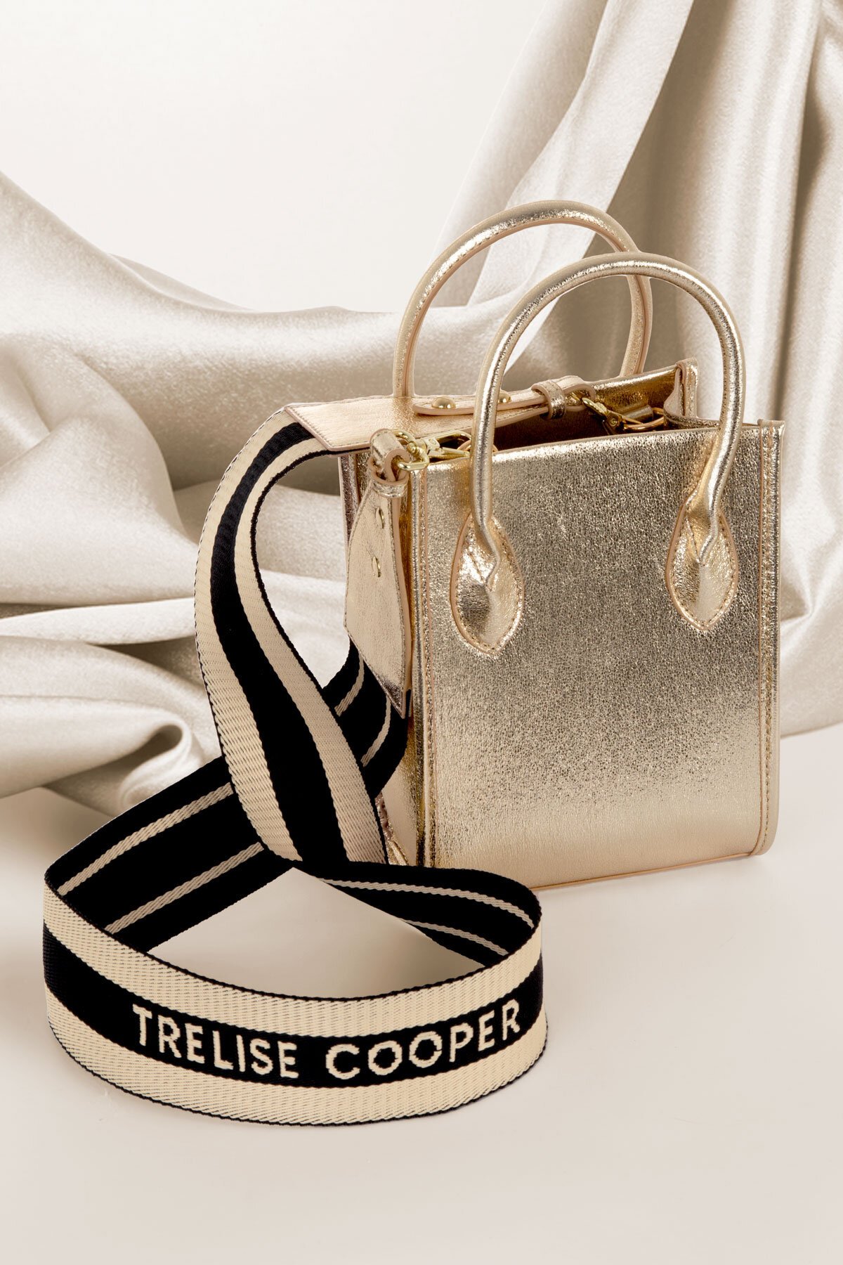 Trelise Cooper CRUSHING ON YOU Mini Tote AccessoriesHandbags