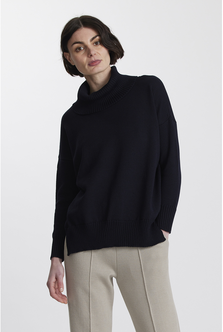 Standard Issue MERINO FUNNEL NECK Jumper