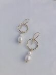 Within HAMMERED ORB Earring - Pearl