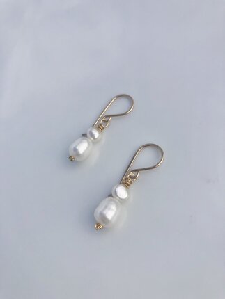 Within 2 PEARL DROP Earring-jewellery-Diahann Boutique