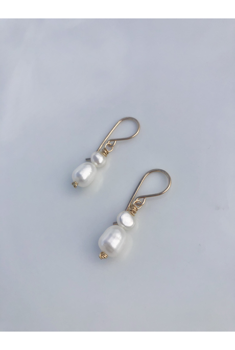 Within 2 PEARL DROP Earring