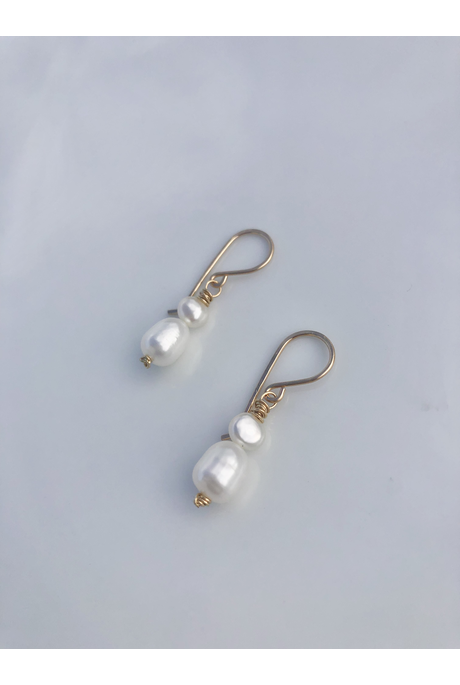 Within 2 PEARL DROP Earring