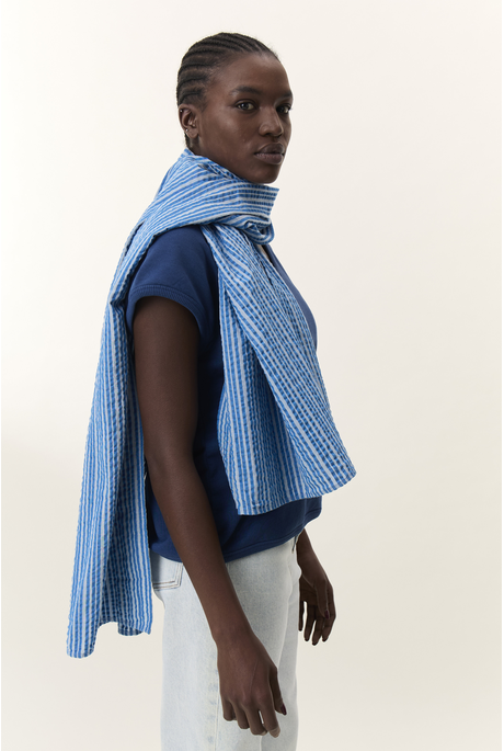 Leon and Harper EMEE Scarf