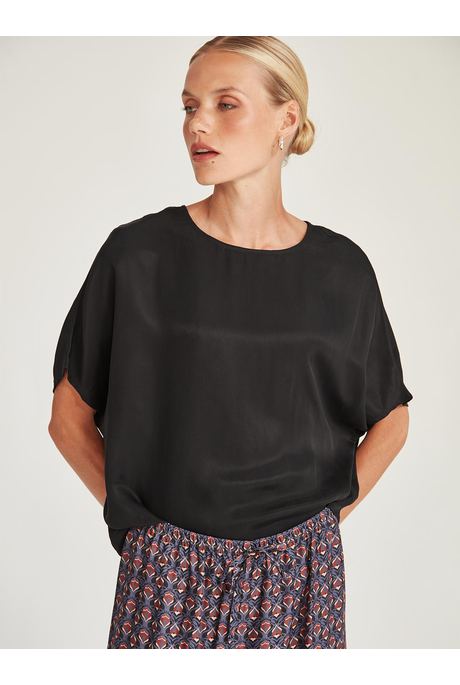 Caroline Sills ATLANTA Top
