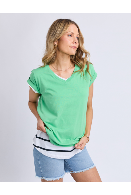 Foxwood MANLY VEE Tee