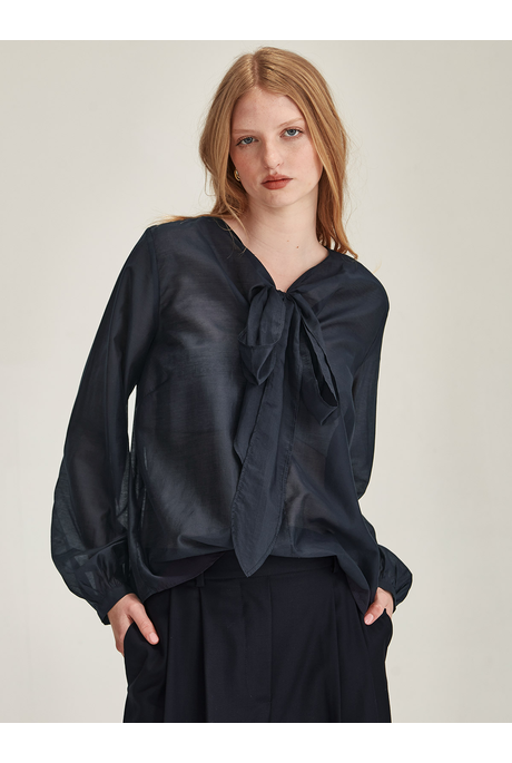 Caroline Sills TIE NECK Blouse