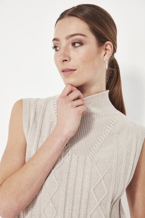 Verge CHERISH Vest-jumpers-Diahann Boutique