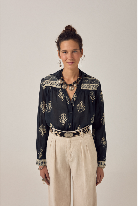 Maison Hotel RANI Black Leaves Shirt