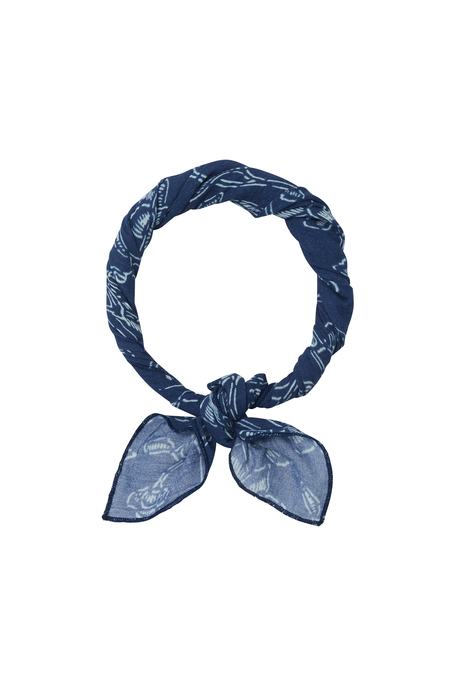 Maison Hotel ALLAN SAKURA Scarf
